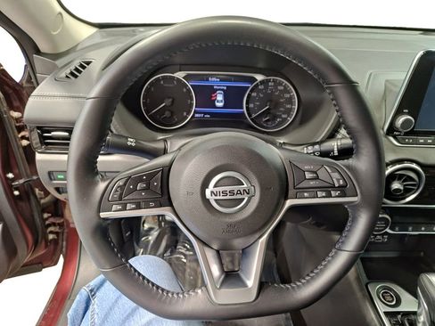 Used 2020 Nissan Sentra SV FWD image 12