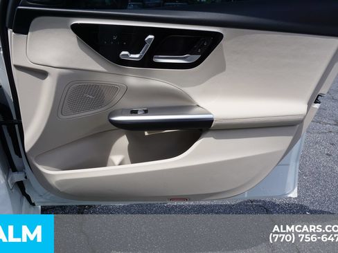 Used 2023 Mercedes-Benz C 300 Sedan image 46