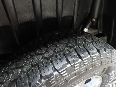 Used 2023 Ford F150 XLT w/ XTR Package image 35