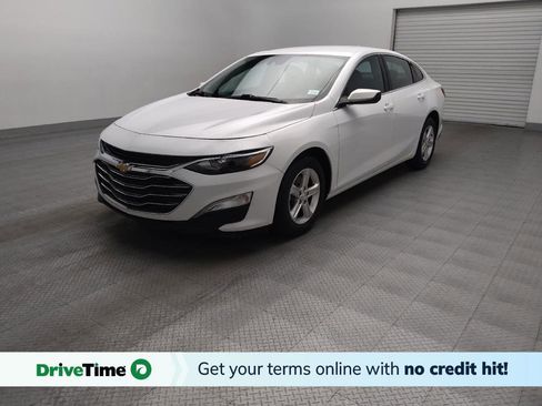Used 2024 Chevrolet Malibu LT FWD image 1