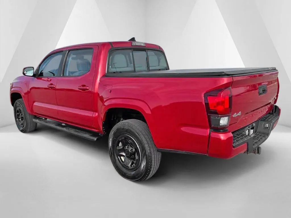 Used 2018 Toyota Tacoma SR w/ SR Convenience Package AWD/4WD image 5
