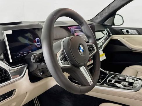 New 2027 BMW X7 xDrive40i w/ M Sport Package AWD/4WD image 11