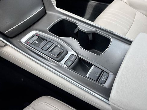 Certified 2019 Honda Accord EX-L image 19
