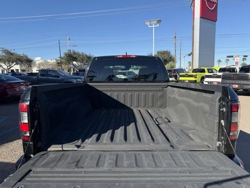 Certified 2022 Nissan Frontier S image 5