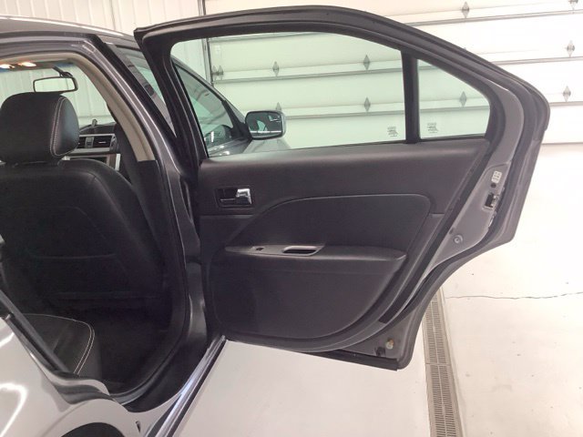 Used 2011 Ford Fusion SEL AWD/4WD image 9