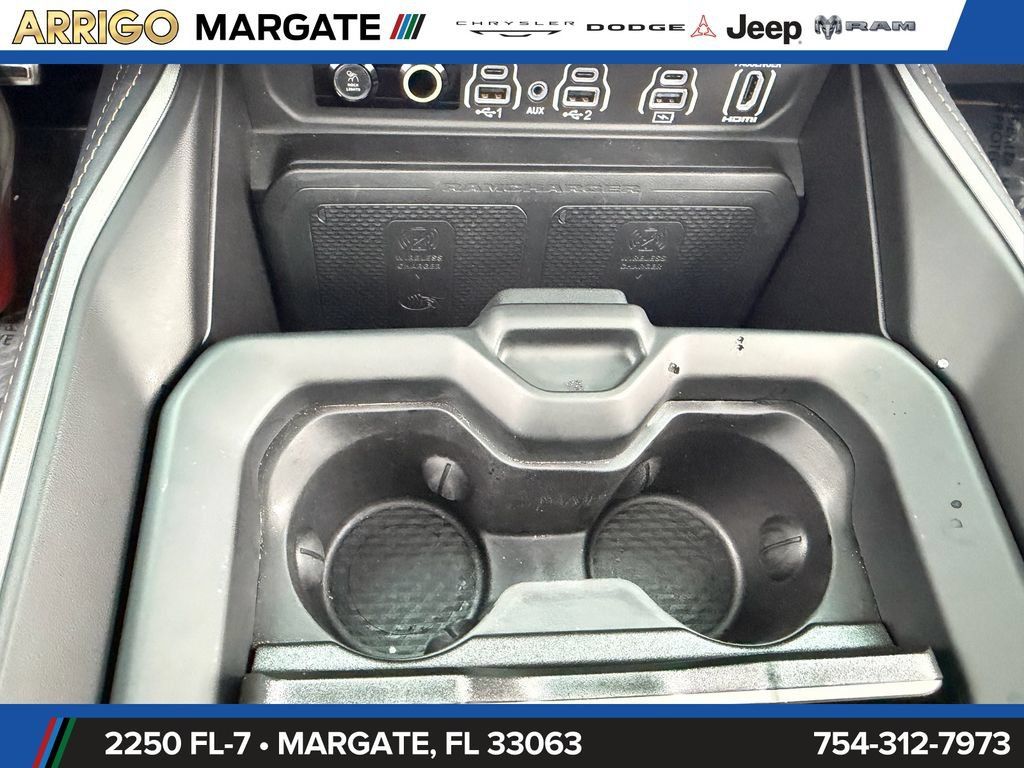 Used 2025 RAM 1500 Tungsten AWD/4WD image 31