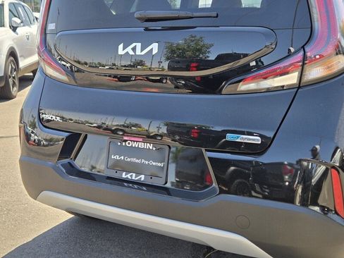 Certified 2025 Kia Soul EX FWD image 6