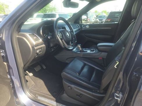 Used 2020 Jeep Grand Cherokee Limited w/ Trailer Tow Group IV AWD/4WD image 16