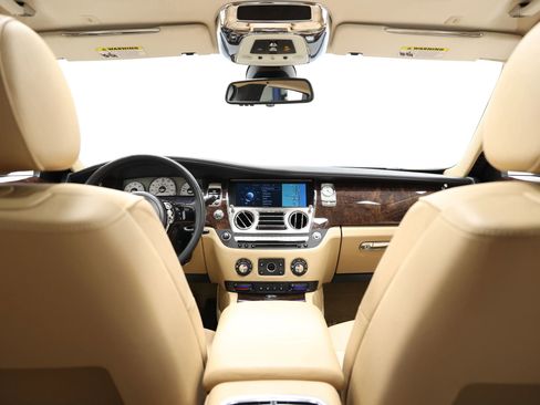 Used 2011 Rolls-Royce Ghost Sedan 4D image 42