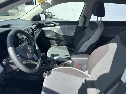 Used 2022 Volkswagen Taos S FWD image 19