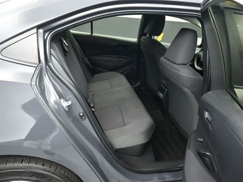 Used 2023 Toyota Corolla LE FWD image 39