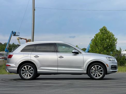 Used 2019 Audi Q7 3.0T Premium Plus AWD/4WD image 6