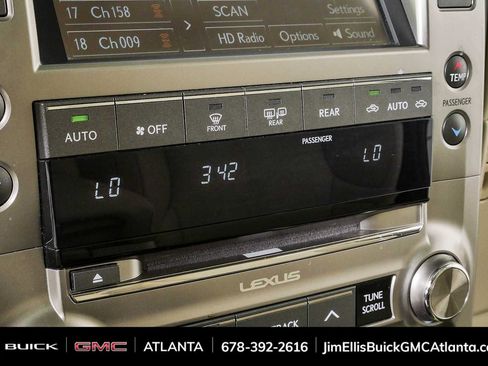 Used 2019 Lexus GX 460 Premium w/ Premium Package AWD/4WD image 16