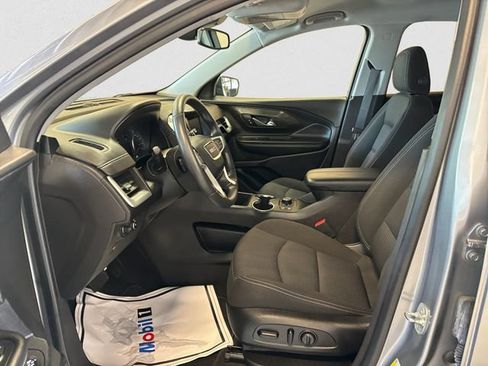 Used 2024 GMC Terrain SLE w/ Driver Convenience Package AWD/4WD image 10