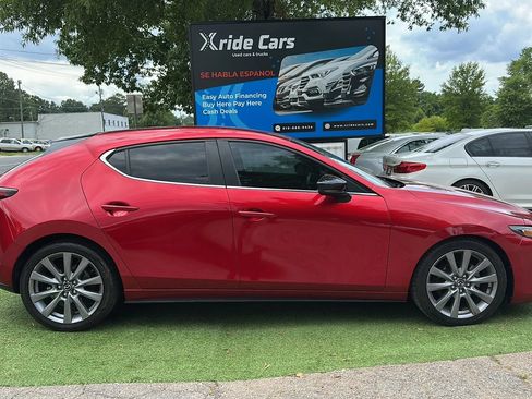 Used 2024 MAZDA MAZDA3 s FWD image 8
