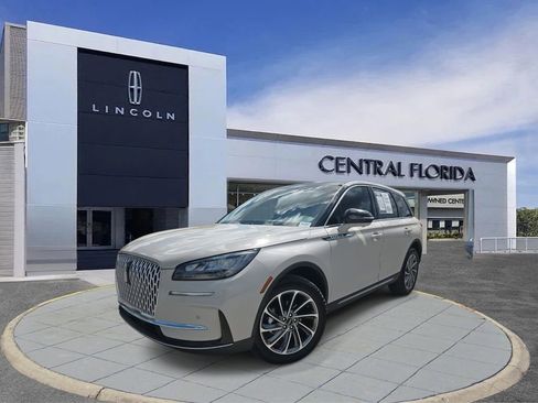 Used 2024 Lincoln Corsair FWD w/ Equipment Group 101A image 27