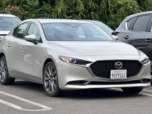 Used 2025 MAZDA MAZDA3 s FWD image 2