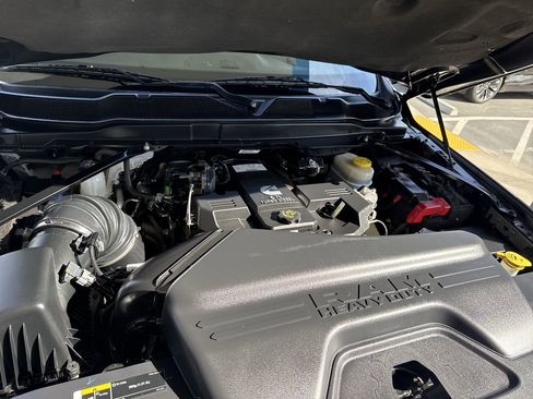 Used 2022 RAM 2500 Big Horn w/ Cold Weather Group image 27