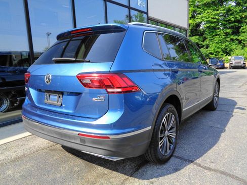 Used 2018 Volkswagen Tiguan SEL AWD/4WD image 5