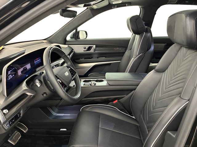 Certified 2026 Cadillac Vistiq Platinum w/ LPO, Floor Liner Package AWD/4WD image 12