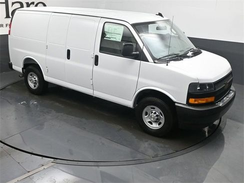 New 2025 Chevrolet Express 2500 w/ Driver Convenience Package image 26