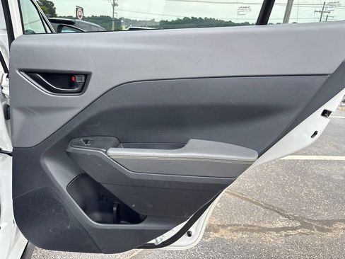 Used 2024 Subaru Crosstrek 2.5i Sport w/ Crosstrek Mirror Package AWD/4WD image 33