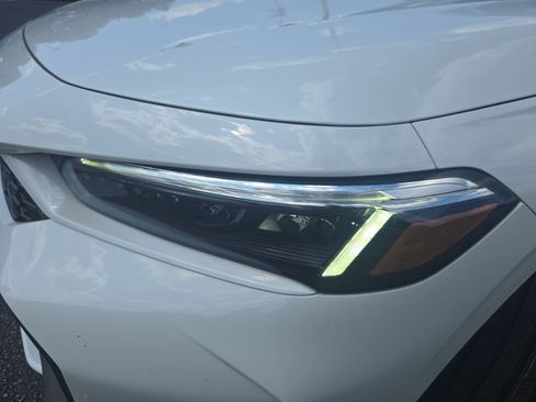 Used 2025 Honda Civic Sport image 30