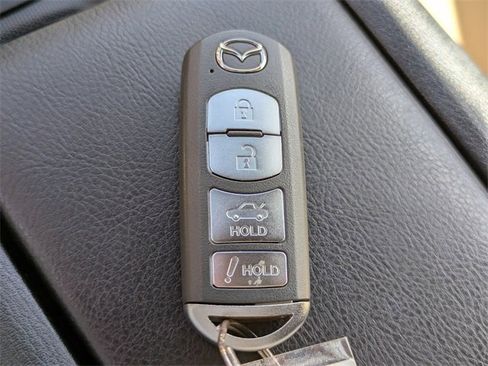 Used 2019 MAZDA MX-5 Miata RF Grand Touring image 27