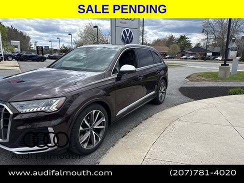 Used 2021 Audi SQ7 Prestige AWD/4WD image 3