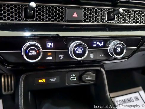Used 2023 Honda Civic Sport image 22