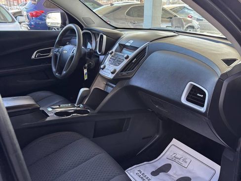 Used 2013 Chevrolet Equinox LS image 15