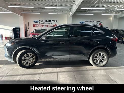 Used 2023 Ford Escape Active AWD/4WD image 12