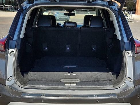Used 2021 Nissan Rogue SL w/ Premium Package FWD image 9