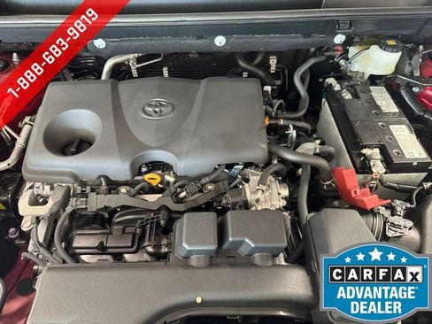 Used 2025 Toyota RAV4 XLE Premium AWD/4WD image 7
