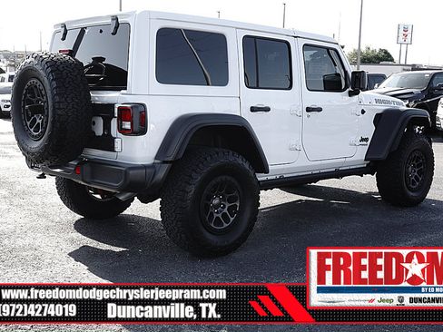Used 2022 Jeep Wrangler Unlimited Sport AWD/4WD image 5
