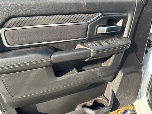 New 2026 RAM 3500 Big Horn AWD/4WD image 10