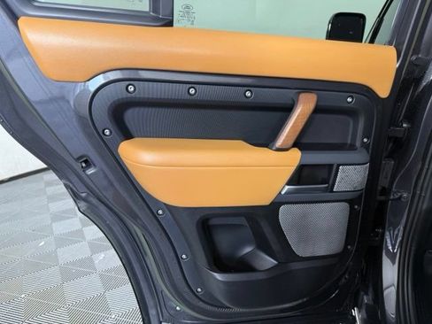 Used 2023 Land Rover Defender 130 X AWD/4WD image 24