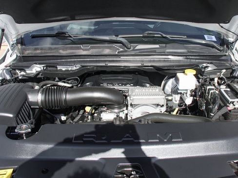 Used 2023 RAM 1500 Tradesman image 11