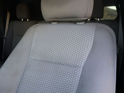 Used 2017 Ford F150 XLT image 22