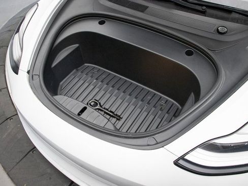 Used 2020 Tesla Model 3 Long Range image 26