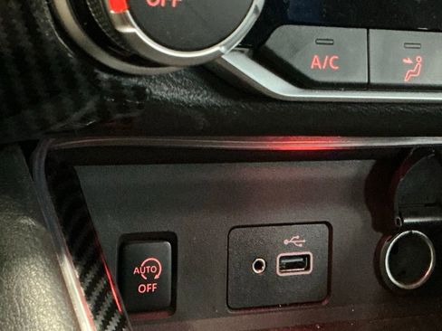 Used 2025 Nissan Sentra S FWD image 15