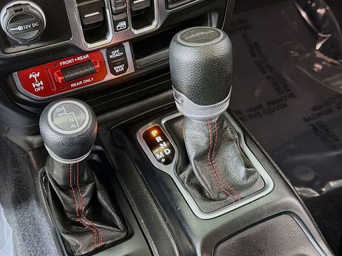 Used 2021 Jeep Gladiator Rubicon w/ Dual Top Group image 33