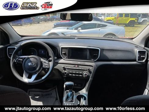 Used 2020 Kia Sportage LX AWD/4WD image 13