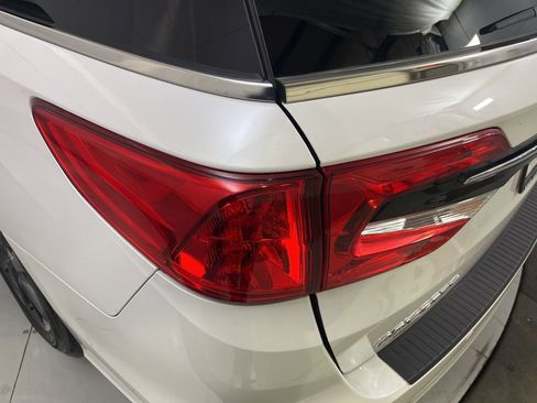 Used 2024 Honda Odyssey Elite image 40