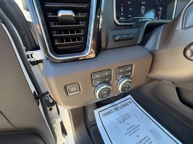 Used 2023 GMC Sierra 1500 Denali w/ Technology Package AWD/4WD image 16