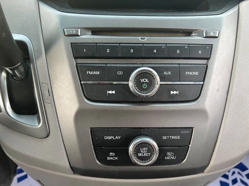 Used 2016 Honda Odyssey LX image 24