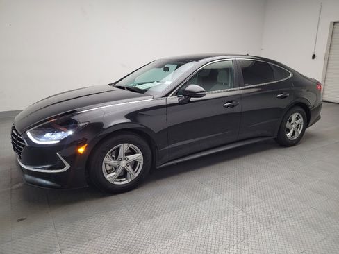 Used 2023 Hyundai Sonata SE image 2