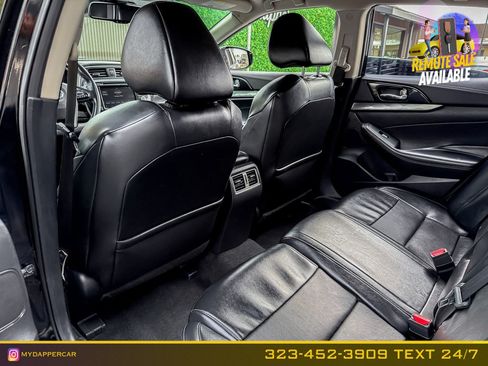 Used 2020 Nissan Maxima 3.5 SV w/ Floor Mat Group FWD image 13
