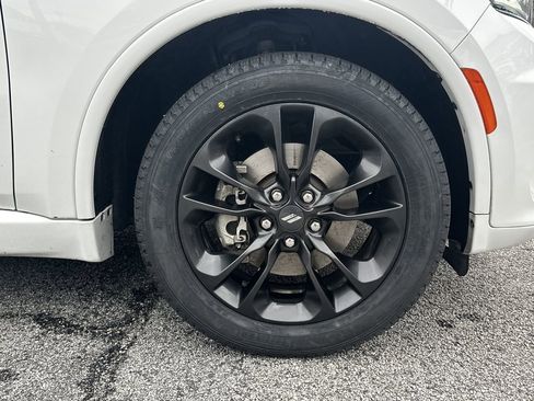 Used 2022 Dodge Durango GT image 14