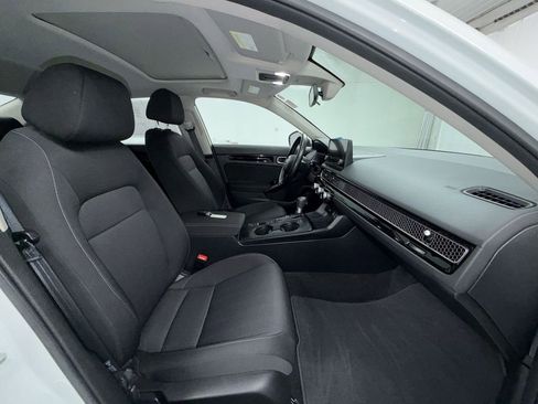 Used 2024 Honda Civic EX image 11